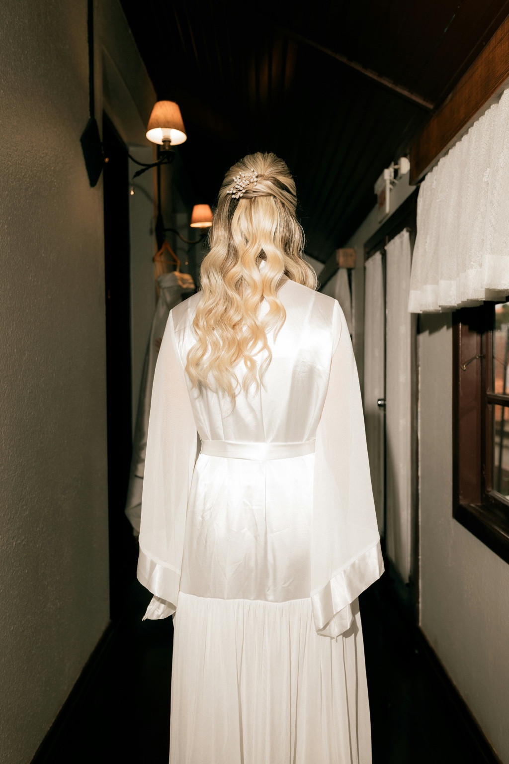 OKC half-up bridal hairstyle