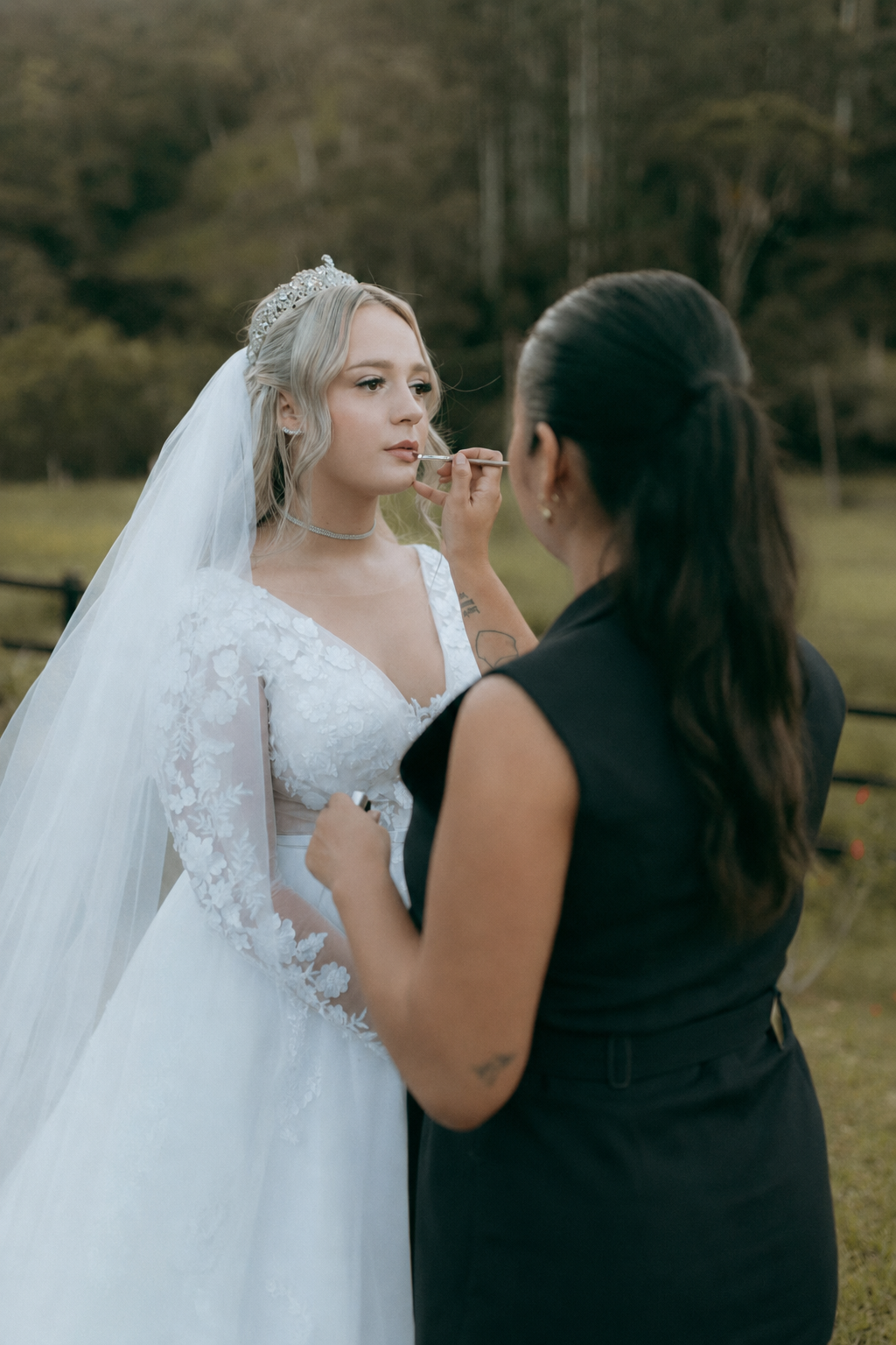 Approved OnSiteGlam professional makeup artist